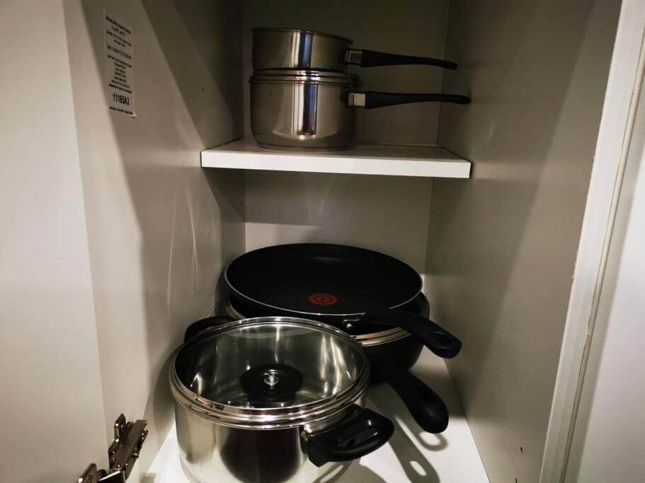 *Cozy, Newly Renovated, Fully Equipped* Apartment Хамилтън Екстериор снимка